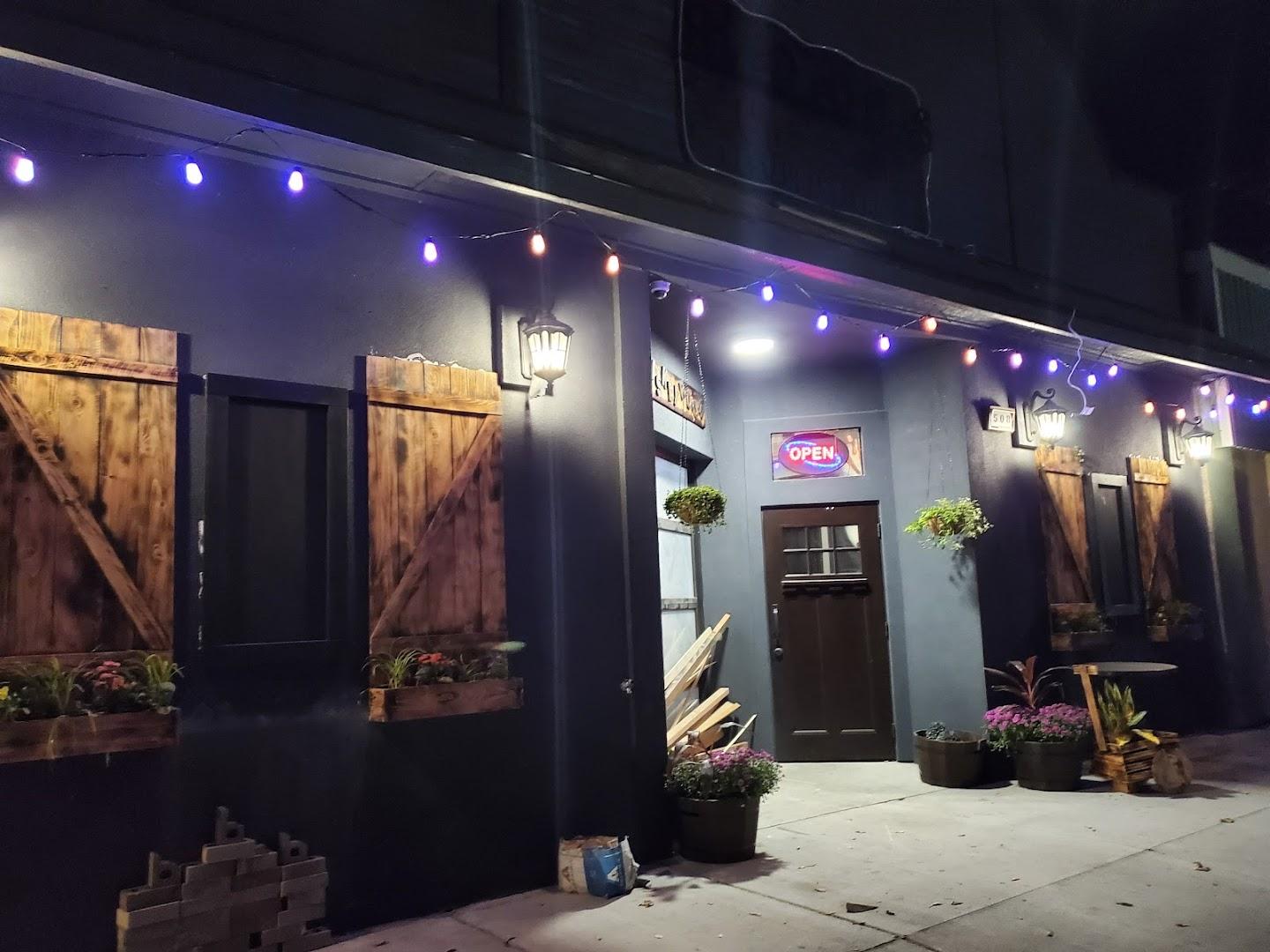 Roots & Company